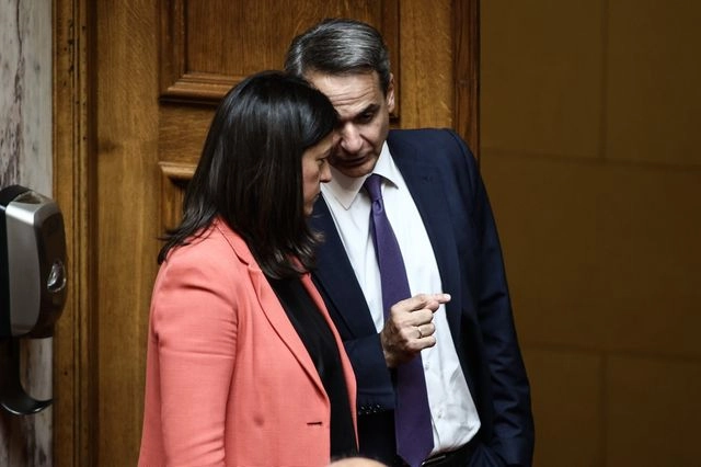 Απολύσεις, 13ωρο και “αντίο” στην 15νθήμερη άδεια