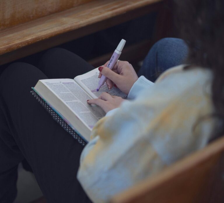 Τι συνέβη όταν ένας καθηγητής απαγόρεψε τα κινητά τηλέφωνα στους φοιτητές του;