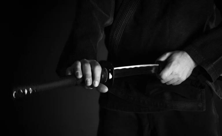 ΝΑ ΣΤΕΛΝΕΙΣ ΤΟ ΠΑΙΔΙ ΣΟΥ ΓΙΑ ΠΡΟΠΟΝΗΣΗ ΚΑΙ ΝΑ ΓΥΡΙΖΕΙ ΣΠΙΤΙ ΦΑΣΙΣΤΑΣ