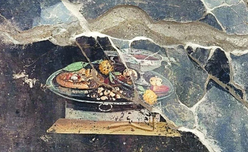 Ψαράκι, ελιές και φάβα κάτω από τον Βεζούβιο