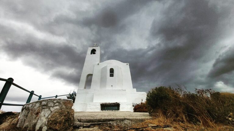 Ραφήνα: Στη Δημοτική Αρχή η απόφαση για την επιστροφή ποσών ύδρευσης σε πυρόπληκτους