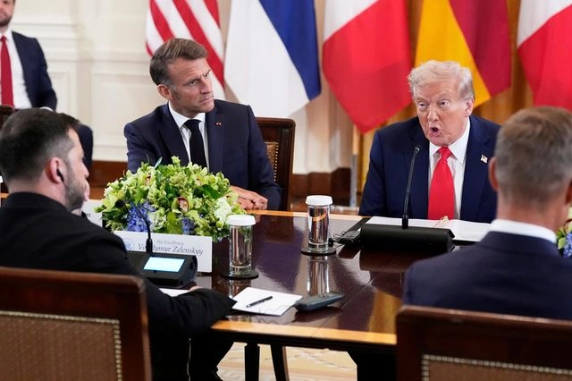 Αν ο Τραμπ σταματήσει τον πόλεμο, θα τους στείλει όλους αδιάβαστους…