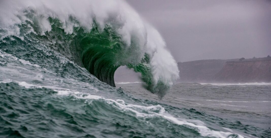 Ποιος είναι ο κίνδυνος εμφάνισης τσουνάμι στην Ελλάδα;