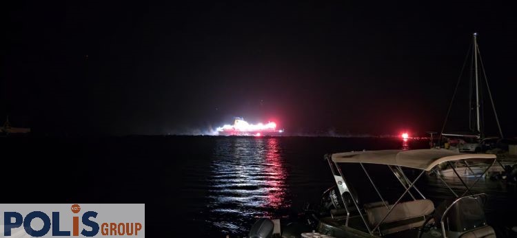 Τήνος: Το Blue Star Mykonos εντυπωσίασε με τρεις περιστροφές ανοιχτά του νησιού – φωτο βίντεο new polis group