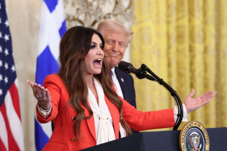 Η Κίμπερλι Γκίλφοϊλ ορκίστηκε πρέσβης των ΗΠΑ στην Ελλάδα