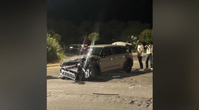 Βούλα: Σοβαρό τροχαίο σε γνωστή «καρμανιόλα» της Παραλιακής – Σώοι οι 30χρονοι οδηγοί – rpn