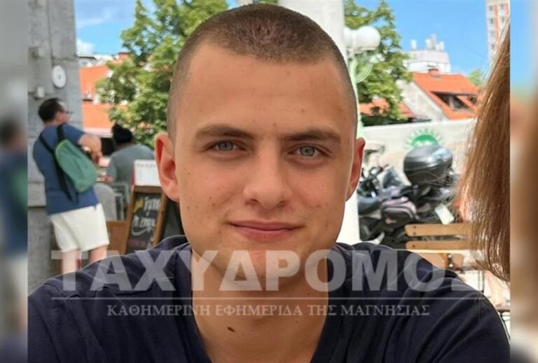 Βόλος: Θρήνος για τον θάνατο του 20χρονου Ιάσονα που έπεσε από φωταγωγό – Τον αναζητούσαν οι φίλοι του για 40 λεπτά