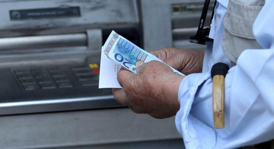 Συντάξεις: Ποιοι διεκδικούν αναδρομικά έως 16.800 ευρώ από επικουρικές