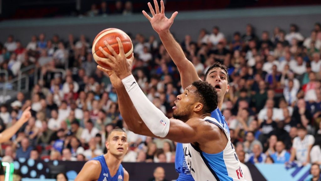 Στους «8» η Εθνική με ηγέτη τον Αντετοκούνμπο – Νίκησε το Ισραήλ 84-79 και συνεχίζει δυνατά – rpn