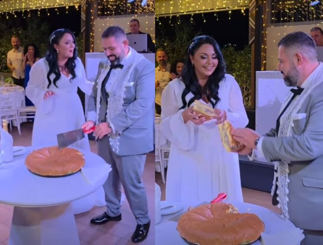 Viral γάμος στην Κρήτη: Αντί για τούρτα, οι νεόνυμφοι έκοψαν… burger!