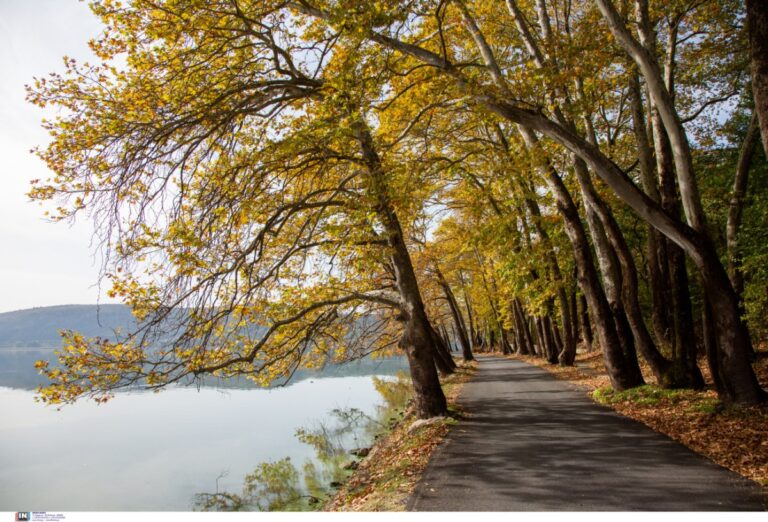 Καιρός: Συννεφιά και πτώση της θερμοκρασίας – Πού θα έχει βροχές και καταιγίδες