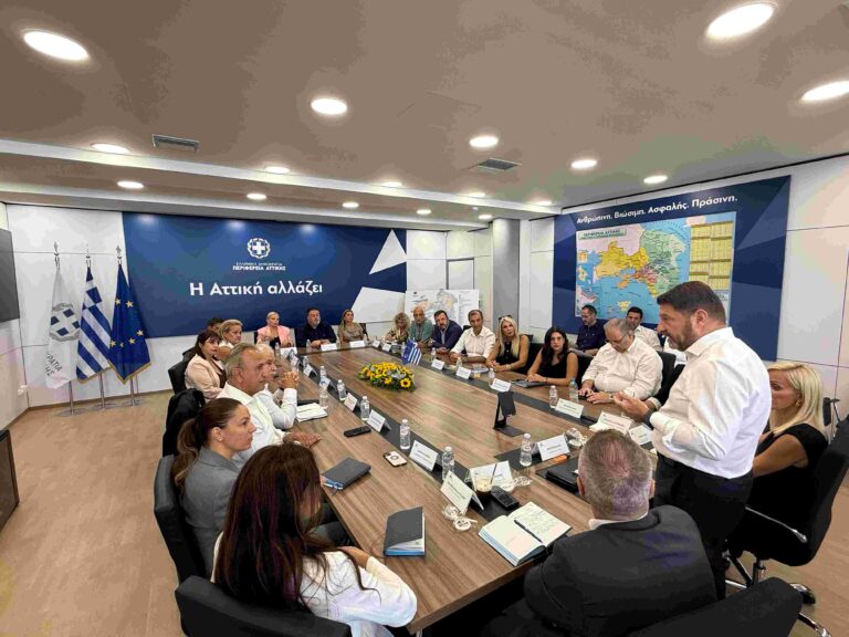 Νίκος Χαρδαλιάς στους νέους Αντιπεριφερειάρχες: «Όλοι είμαστε στρατιώτες στην υπηρεσία των πολιτών»