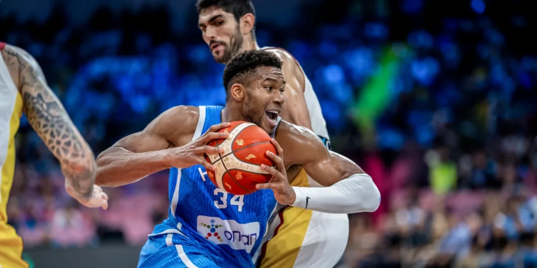 Ελλάδα – Ισπανία 90-86: Ιστορική νίκη της Εθνικής με Γιάννη και Ντόρσεϊ να οδηγούν την «γαλανόλευκη»