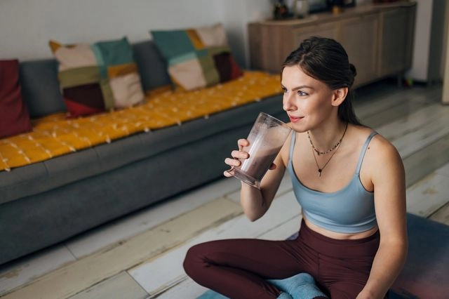 Ποιο γάλα είναι καλύτερο για την υγεία, το πλήρες ή το ελαφρύ;