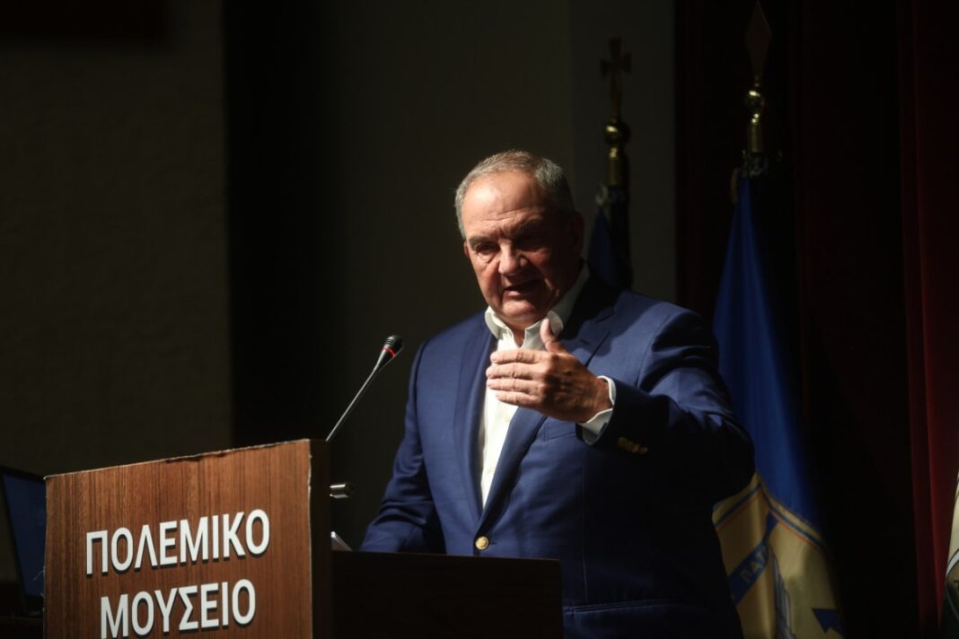 Πότε θα έχει νέα δημόσια παρέμβαση ο Κώστας Καραμανλής