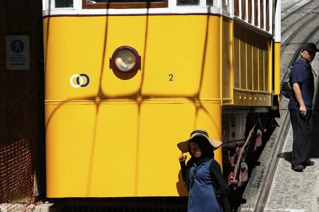 Πορτογαλία: Εκτροχιάστηκε το τελεφερίκ Γκλόρια – 15 νεκροί και 18 τραυματίες