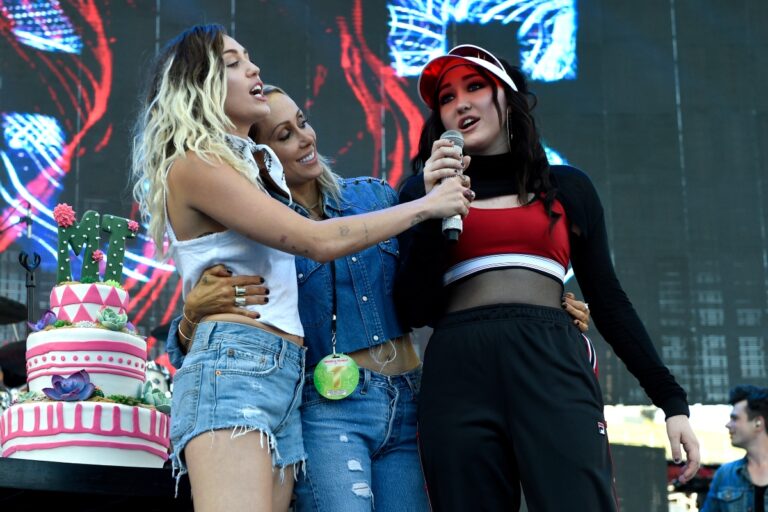 5 ερωτικά τρίγωνα με celebrities που περιλάμβαναν συγγενείς ή κολλητούς φίλους