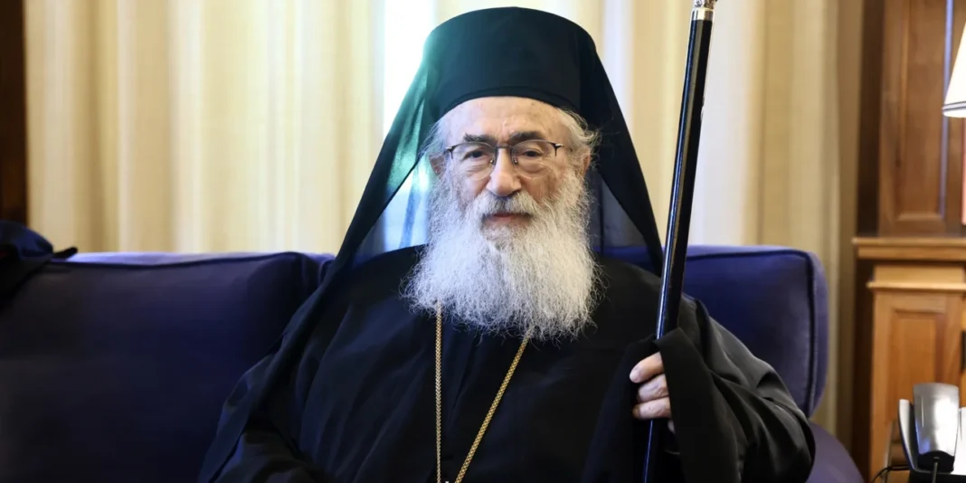 Ο Αρχιεπίσκοπος Δαμιανός παραιτείται από τη Μονή Σινά στις 12 Σεπτεμβρίου