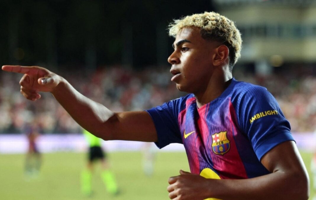 Συνέντευξη-εξομολόγηση του Λαμίν Γιαμάλ: «Με κλείδωσαν στο σπίτι όταν μαχαίρωσαν τον πατέρα μου»