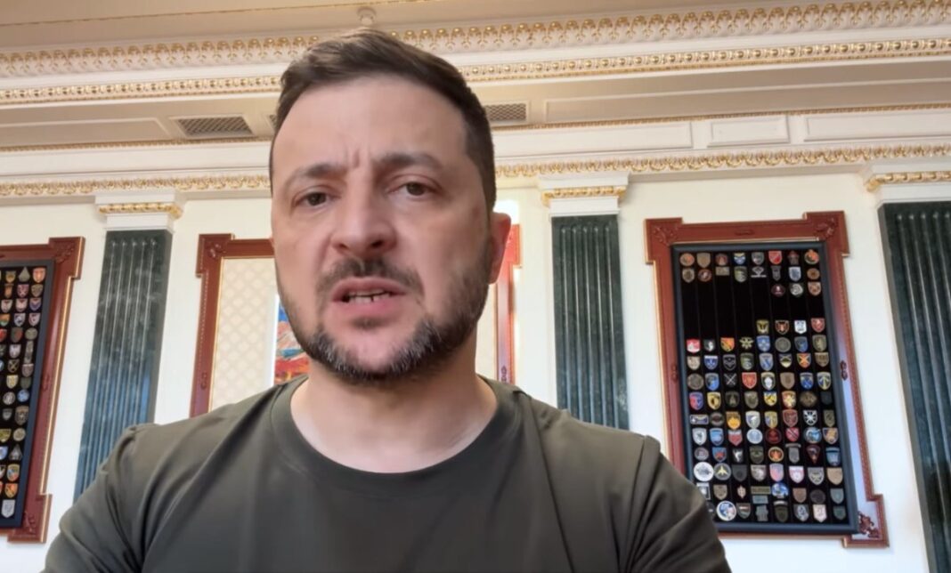 Ζελένσκι στο Κρεμλίνο: Τελειώστε τον πόλεμο ή βρείτε καταφύγια