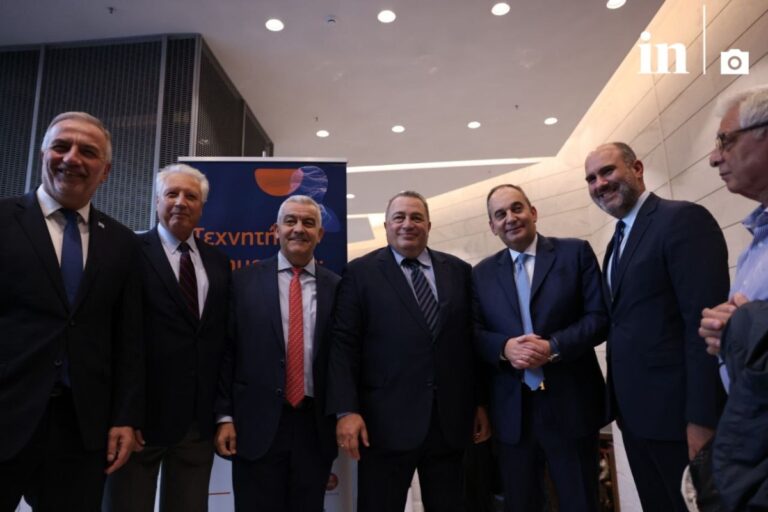 Ο φόβος των Καραμανλικών μάζεψε όλη την κυβέρνηση στην εκδήλωση Στυλιανίδη – Δεν πήγε ο Σαμαράς