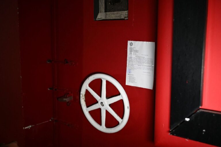 Γκάζι: Ερωτήματα για τον ιδιοκτήτη του μπαρ – Έχει 25 επιχειρήσεις αλλά μόνο ένα… μηχανάκι στο όνομά του