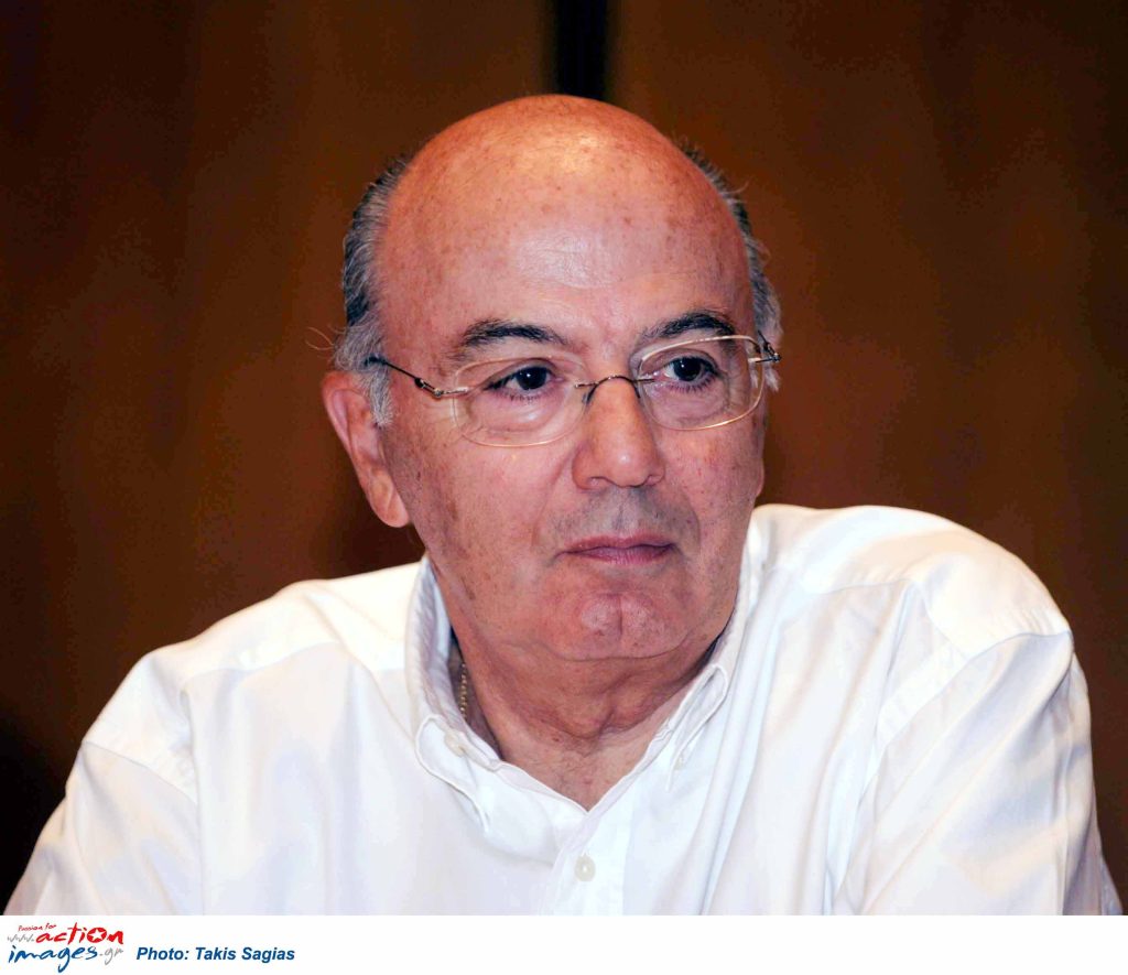 Έφυγε ο Λάμπης Νικολάου σε ηλικία 89 ετών – rpn