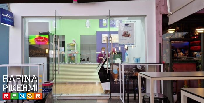 Φθινόπωρο με γεύση… FROZEN YOGURT – Πλατεία Πλαστήρα, Ραφήνα
