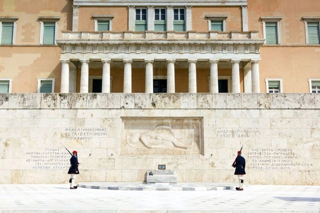 Ο Άγνωστος Στρατιώτης στα εσωκομματικά της ΝΔ