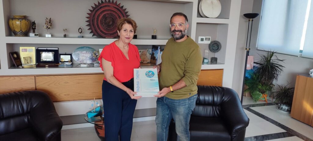 Συνάντηση της Δημάρχου Ραφήνας-Πικερμίου με τον Γεωλόγο Γεώργιο Παπανικολάου και την ΚοινΣΕπ «Γεωπαιδεία» – rpn