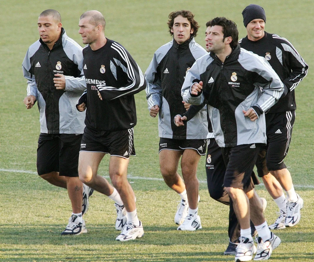 25 ΧΡΟΝΙΑ ΑΠΟ ΤΟΥΣ “GALáCTICOS” ΤΗΣ ΡΕΑΛ ΜΑΔΡΙΤΗΣ