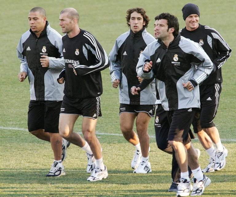 25 ΧΡΟΝΙΑ ΑΠΟ ΤΟΥΣ “GALáCTICOS” ΤΗΣ ΡΕΑΛ ΜΑΔΡΙΤΗΣ