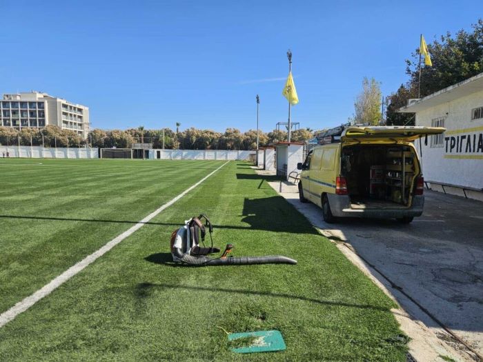 Ραφήνα: Ξεκίνησε η φίλτρανση και συντήρηση του χλοοτάπητα στο γήπεδο «Παναγιώτης Σκούφος» – rpn