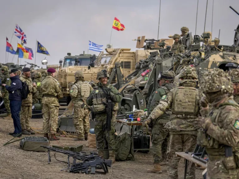 Μην παίζετε με τα παιδιά μας – H Ευρώπη βυθίζεται στα λάθη της