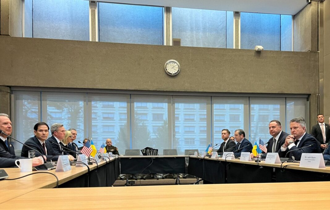 Εύθραυστη η «πρόοδος» στη Γενεύη: Τι ξέρουμε για τη νέα συμφωνία ΗΠΑ και Ουκρανίας – Τι θα κάνει η Ρωσία