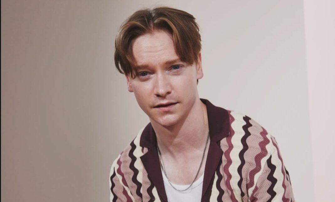 Πρώην σταρ της Disney προκαλεί αντιδράσεις με εφαρμογή ΑΙ που σου επιτρέπει να μιλάς με νεκρούς συγγενείς