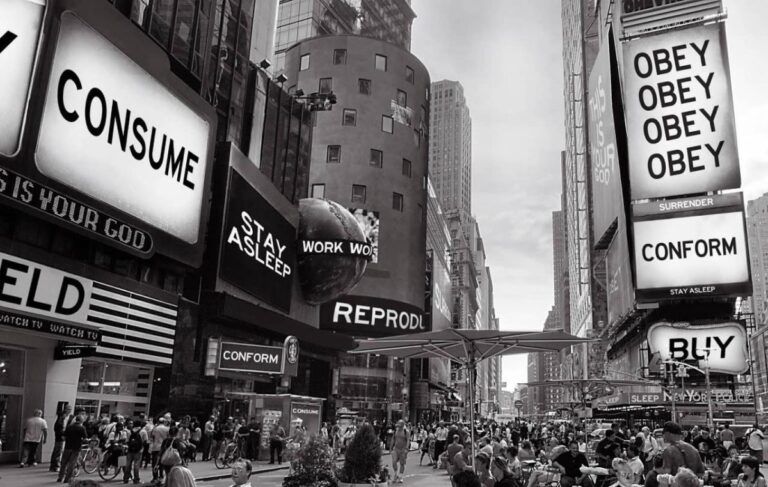 Black Friday: Ξέρουμε τι κάνει στο πορτοφόλι μας – Τι κάνει όμως στον εγκέφαλό μας;