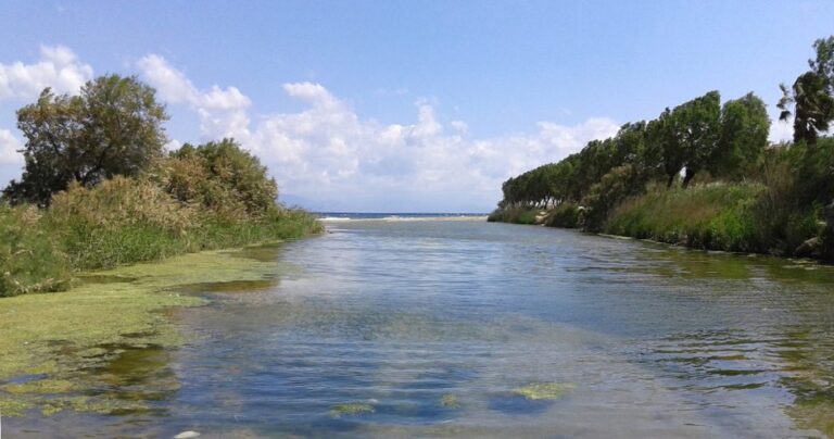 Αποκλειστικό! Το πρώτο υποβρύχιο στο ποτάμι της Ραφήνας είναι γεγονός (φώτο)
