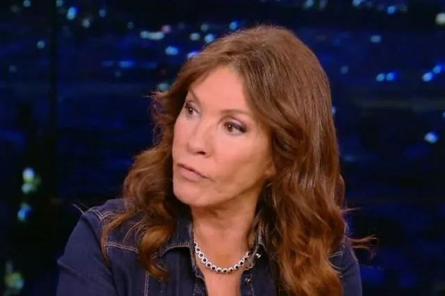 Βάνα Μπάρμπα: “Οι γυναίκες άνω των 60 είναι δυστυχώς αόρατες για την κοινωνία”