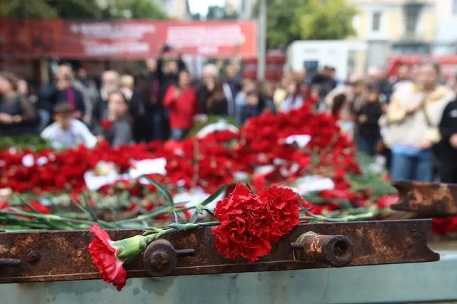 “Εδώ Πολυτεχνείο”… 52 χρόνια μετά!