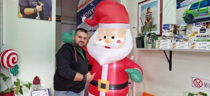 Η Μπουγάτσα του Σερραίου φέρνει την μαγεία των Χριστουγέννων στη Ραφήνα!