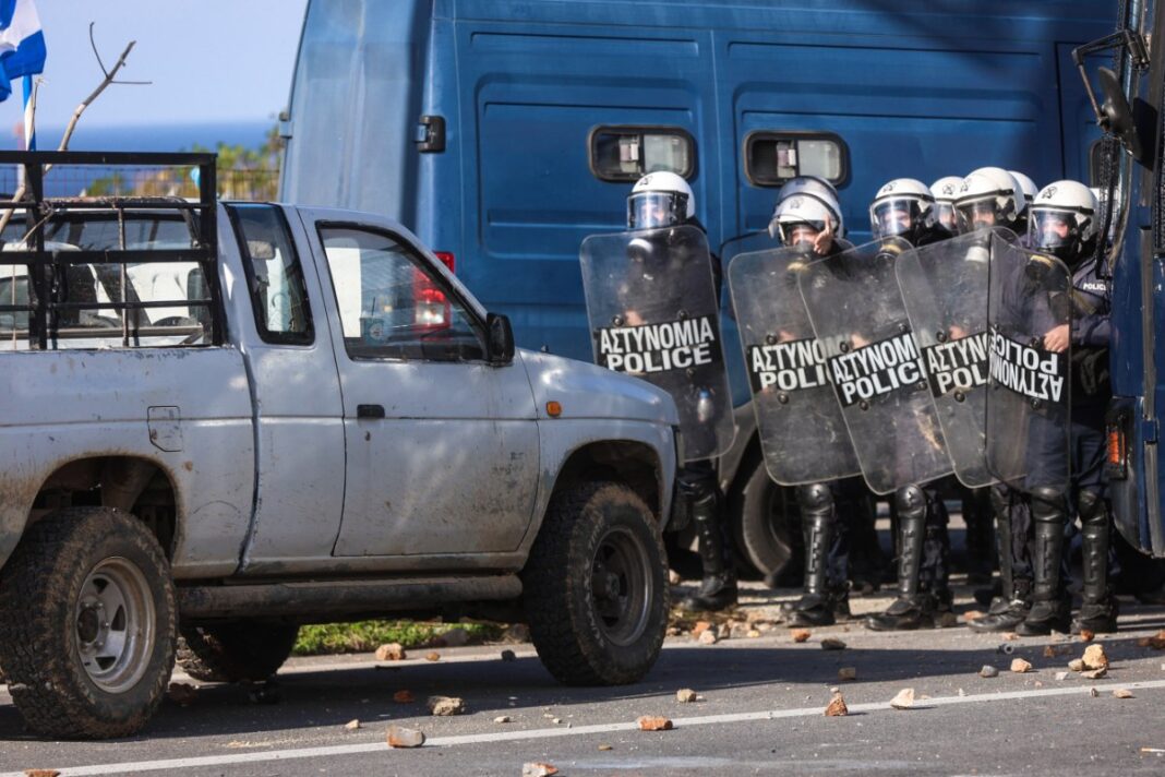 Λάδι στη φωτιά από την κυβέρνηση – Αντιμέτωποι με κατηγορίες για «εγκληματική οργάνωση» αγρότες από την Κρήτη