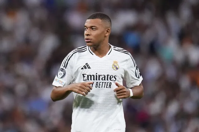 Απόφαση – σοκ για την Παρί: Το ποσό που πρέπει να πληρώσει στον Εμπαπέ