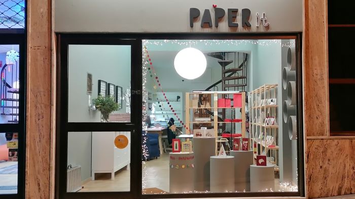 PAPERit: Το νέο εργαστήρι στη Ραφήνα όπου το χαρτί μεταμορφώνεται σε μαγεία και κλέβει καρδιές!