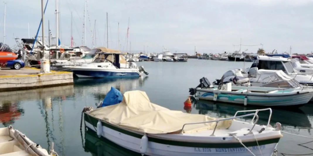 Βυθίστηκε σκάφος στο λιμάνι της Αρτέμιδας -Προανάκριση από το Κεντρικό Λιμεναρχείο Ραφήνας – rpn