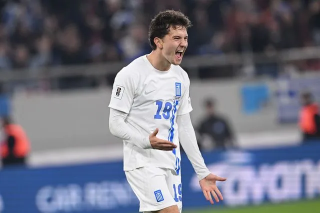 Καρέτσας: Τα μεγαθήρια που μονομαχούν για τον 18χρονο wonderkid και το ποσό που θα πείσει την Γκενκ