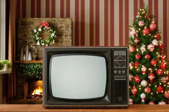 Πρωτοχρονιά: Όλα τα εορταστικά προγράμματα για τηλεοπτικό ρεβεγιόν