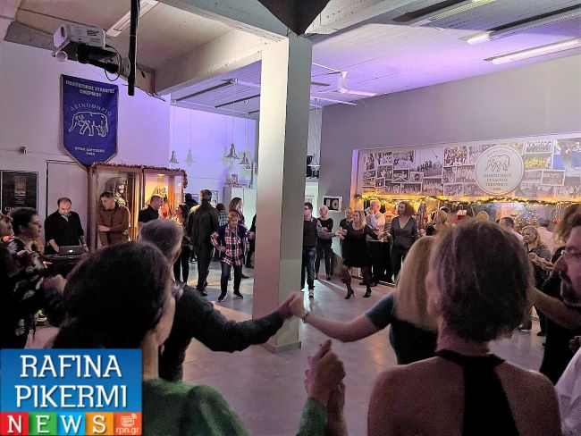 Ετήσιος Χορός του Πολιτιστικού Συλλόγου Πικερμίου “Δεινοθήριο” – rpn