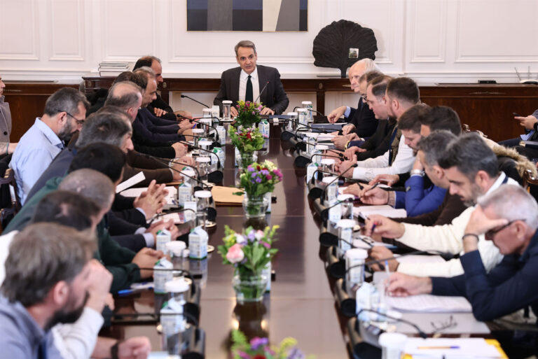 Αγρότες: Σήμερα οι τελικές αποφάσεις – Μητσοτάκης: Δεν περισσεύουν χρήματα, δεν θα επαναλάβουμε λάθη του παρελθόντος