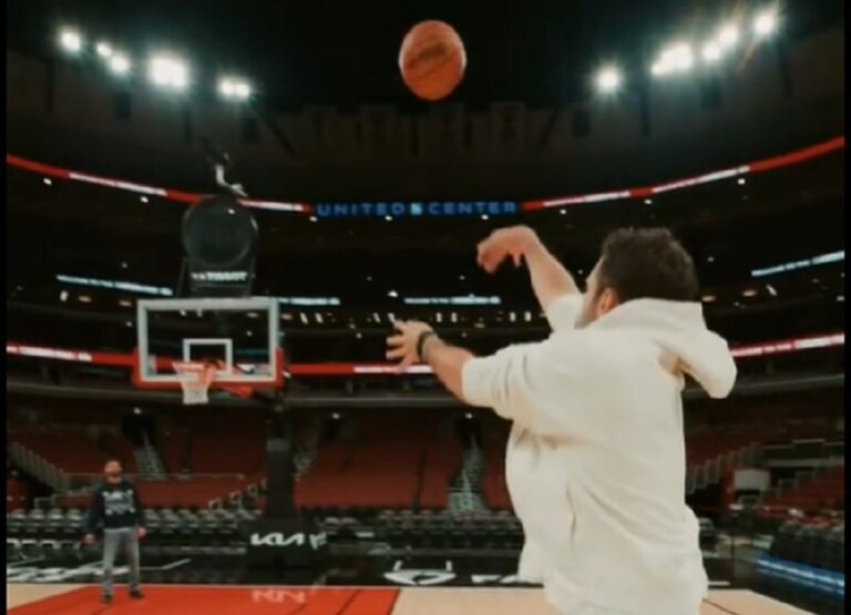 Ο Κωνσταντίνος Αργυρός έπαιξε μπάσκετ στο γήπεδο των Σικάγο Μπουλς